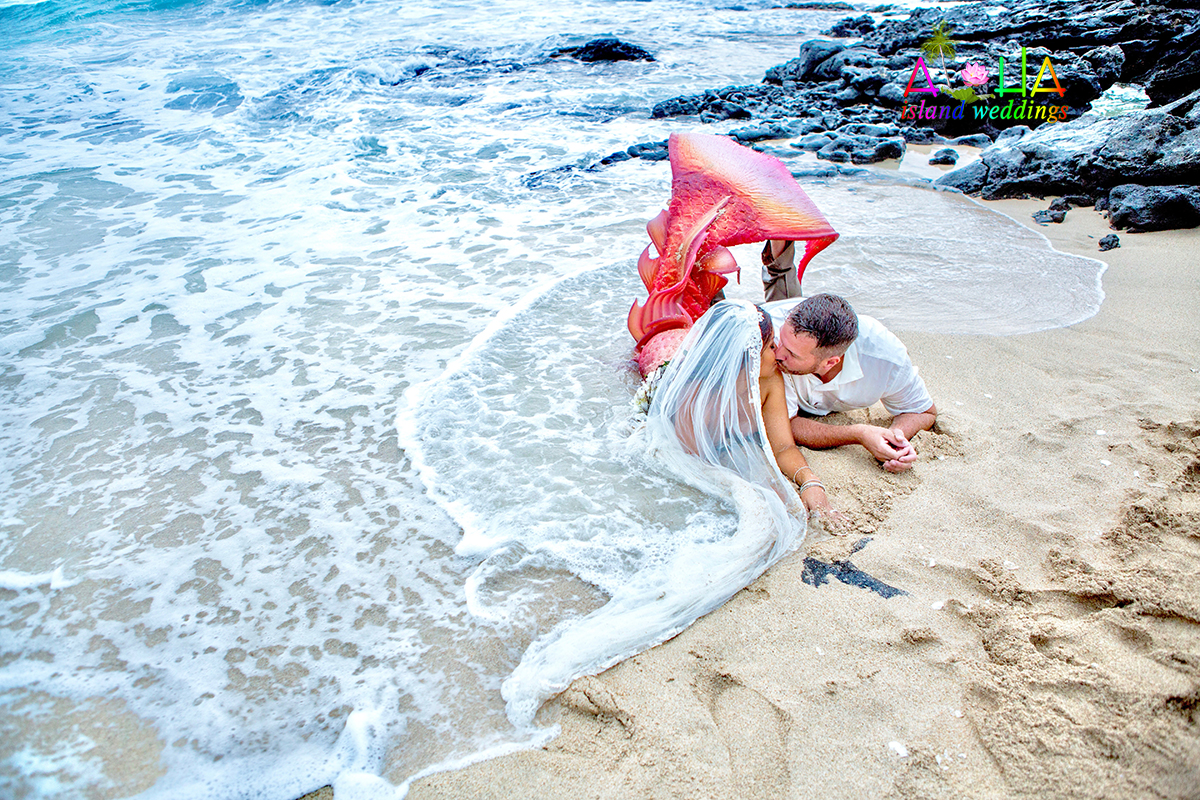 Mermaid wedding in Hawaii Makapuu beach Oahu